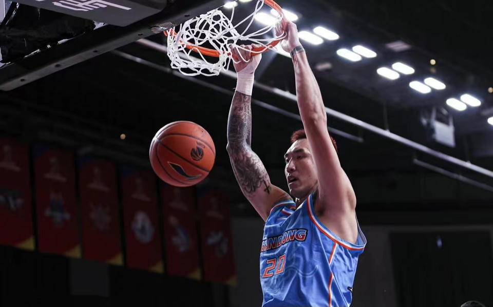 关于重磅！今晨波尔图豪取连胜内马尔连续十二场比赛得分超过关键助攻，今晨山东男篮备战亚冠的信息